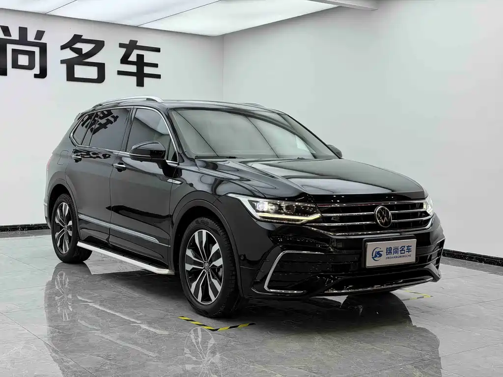 Volkswagen Tiguan L 2022 — фото 4