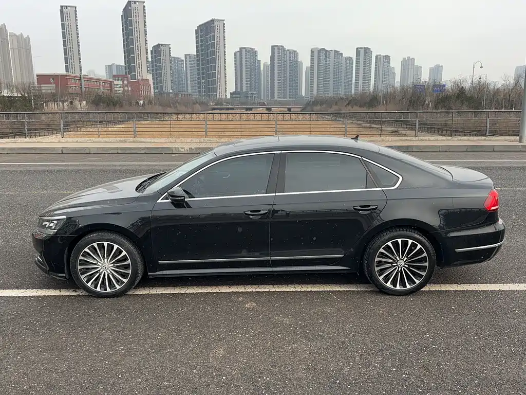 Volkswagen Passat 2016 — фото 7