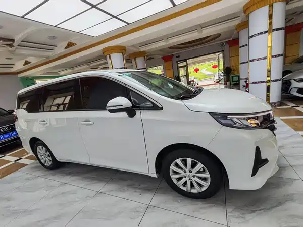 GAC Trumpchi M6 2022