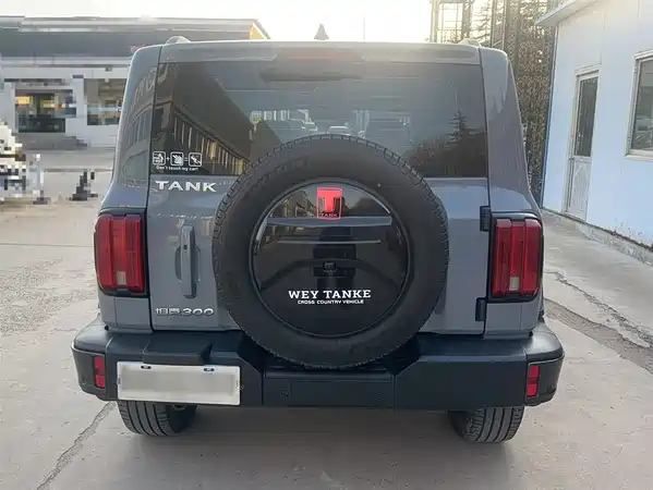 Tank 300 2021
