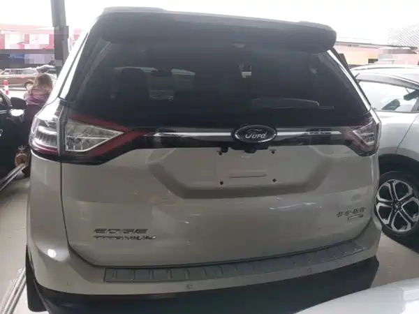Ford Edge 2016
