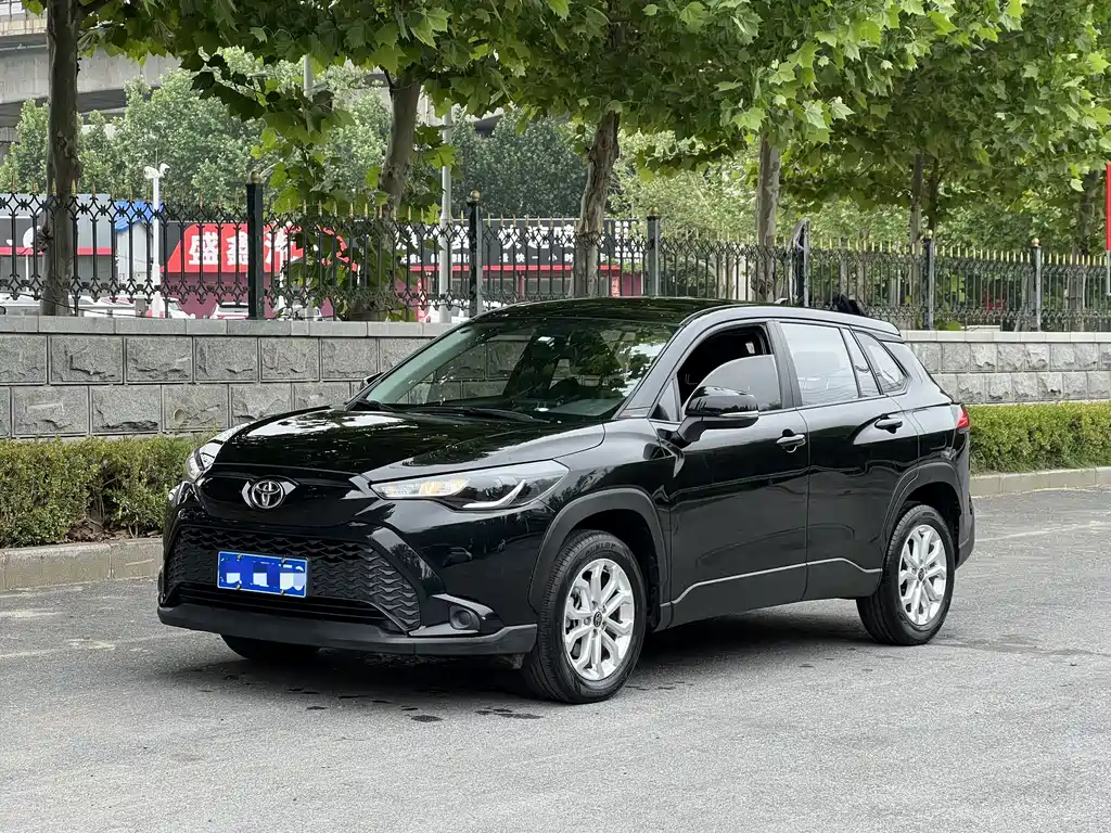Toyota Frontlander 2024