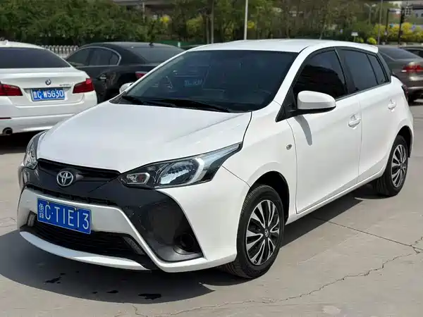 Toyota Yaris L 2020