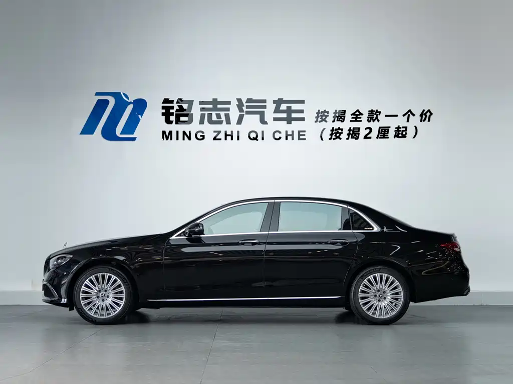Mercedes-Benz E-Class 2023 — фото 7