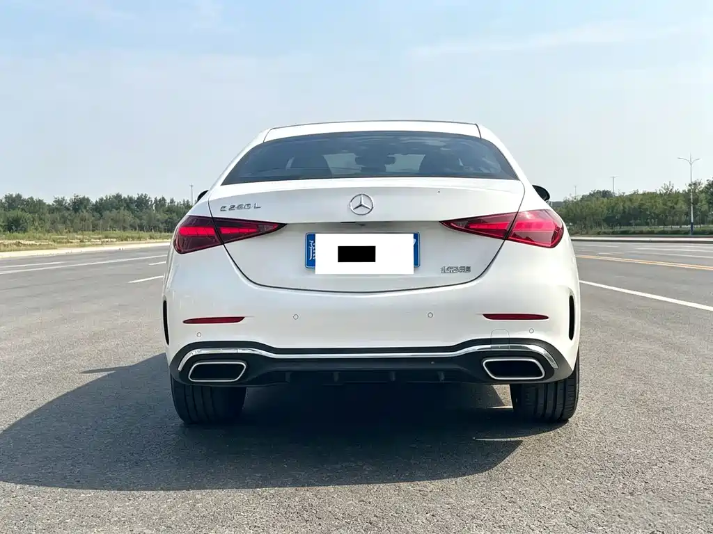 Mercedes-Benz C-Class 2023 — фото 8