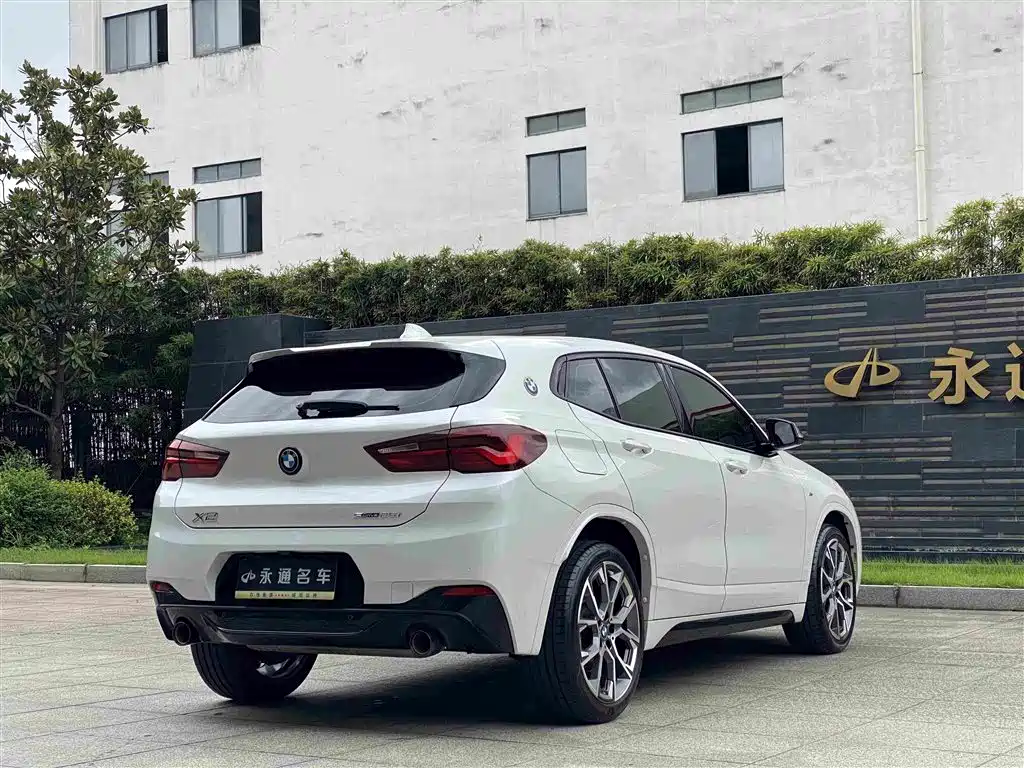 BMW X2 2021 — фото 17