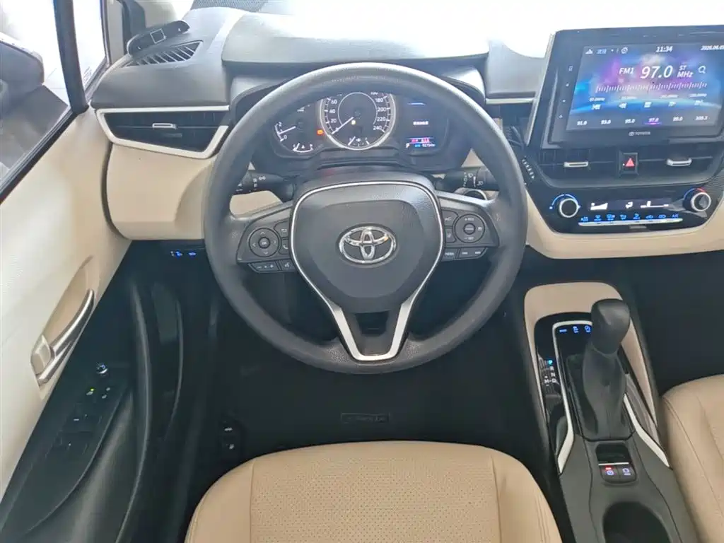 Toyota Corolla 2019 — фото 17