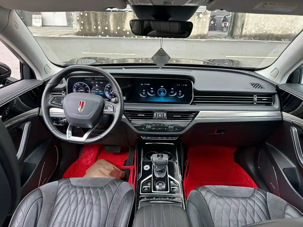 Hongqi HS5 2022