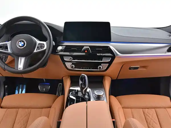 BMW 5 Series 2023