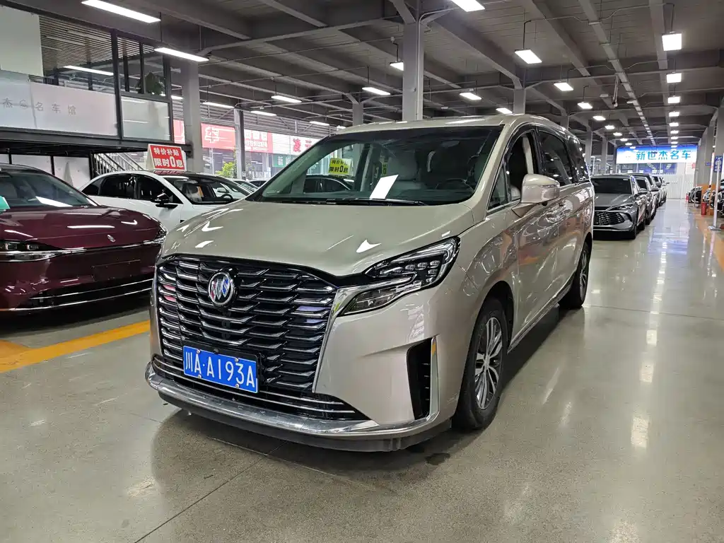Buick GL8 2024