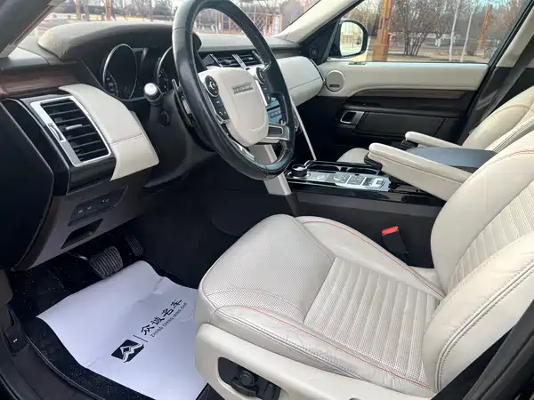 Land Rover Discovery 2017