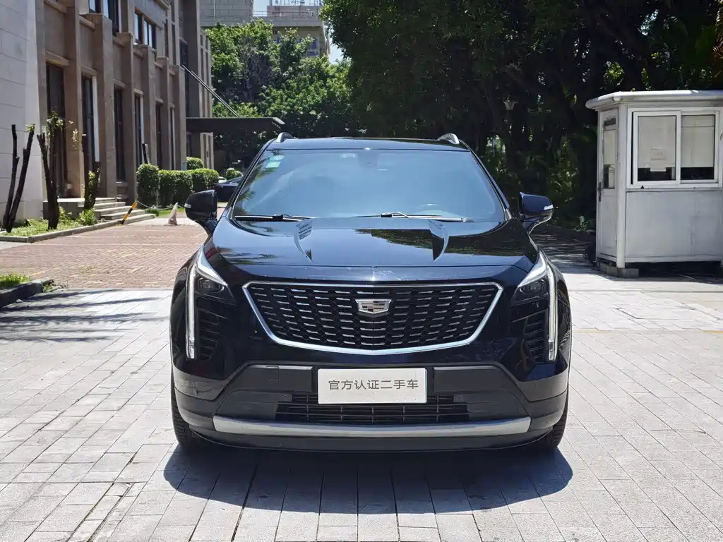 Cadillac XT4 2019 — фото 2