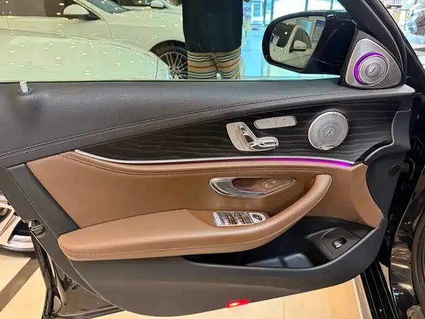 Mercedes-Benz E-Class 2021
