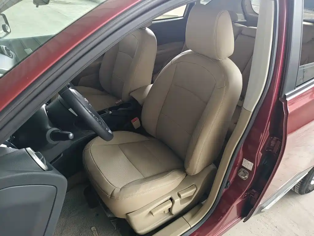 Nissan Qashqai 2013 — фото 19