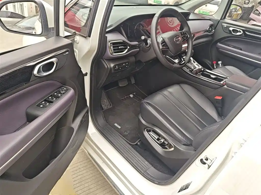GAC Motor Trumpchi M6 2025 — фото 15