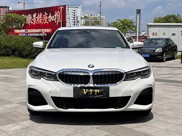 BMW 3 Series 2021