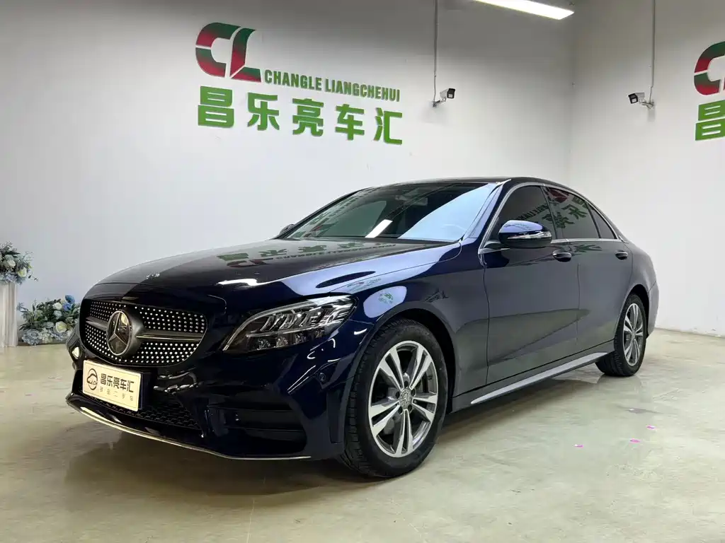 Mercedes-Benz C-Class 2020 — фото 3