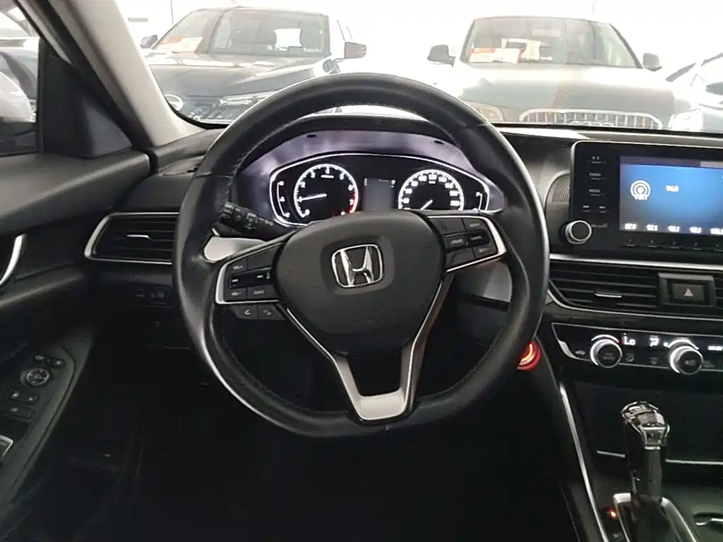 Honda Inspire 2021 — фото 11