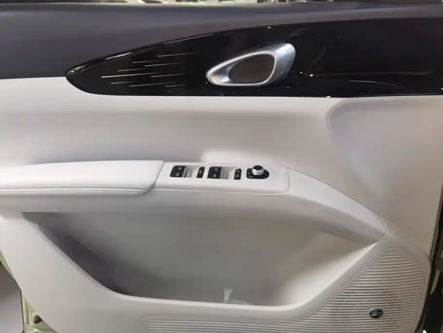 Geely Galaxy Starwish 2025