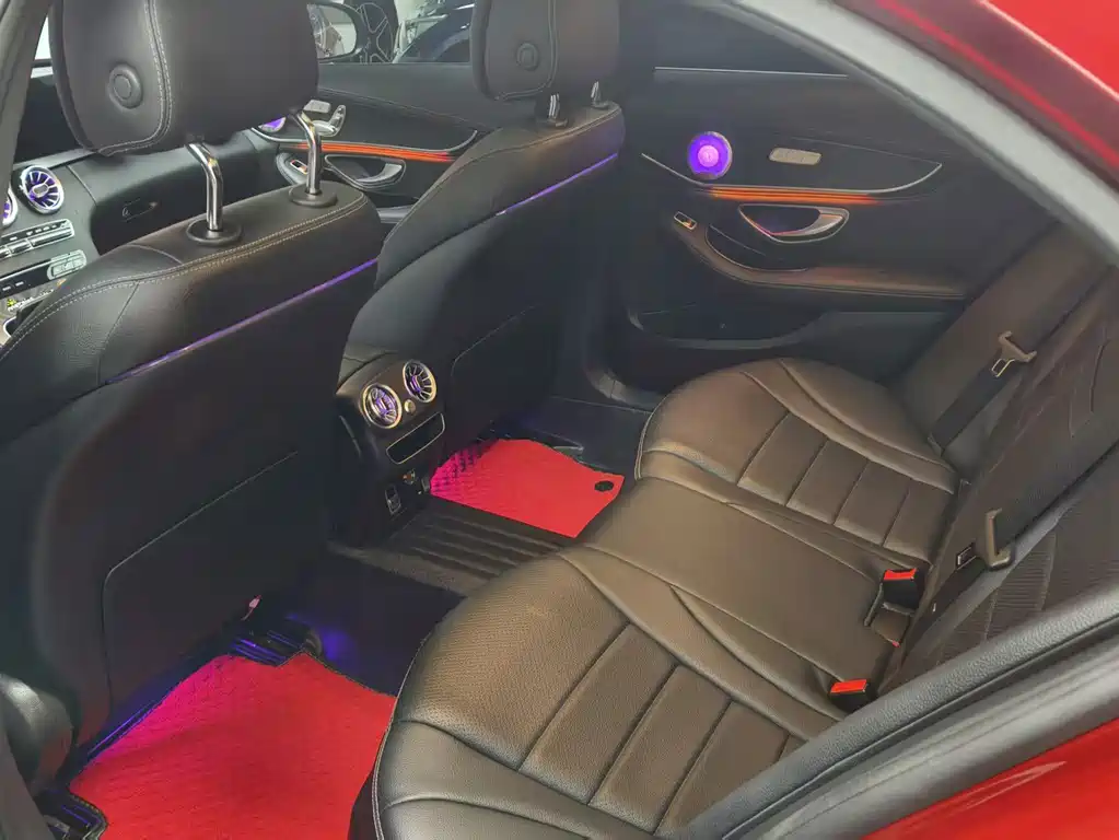 Mercedes-Benz C-Class 2020