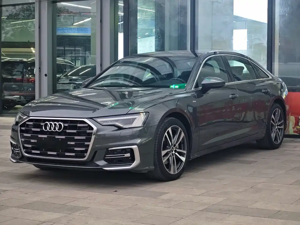 Audi A6L 2023