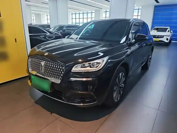Lincoln Corsair 2021