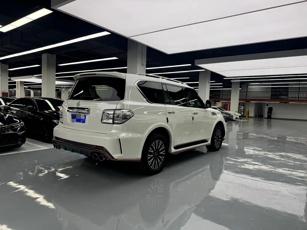 Nissan Patrol 2018 — фото 15