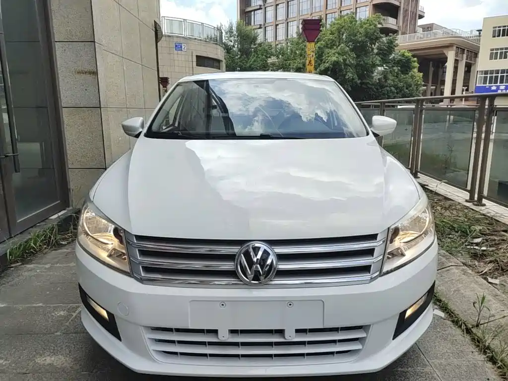 Volkswagen Santana 2014