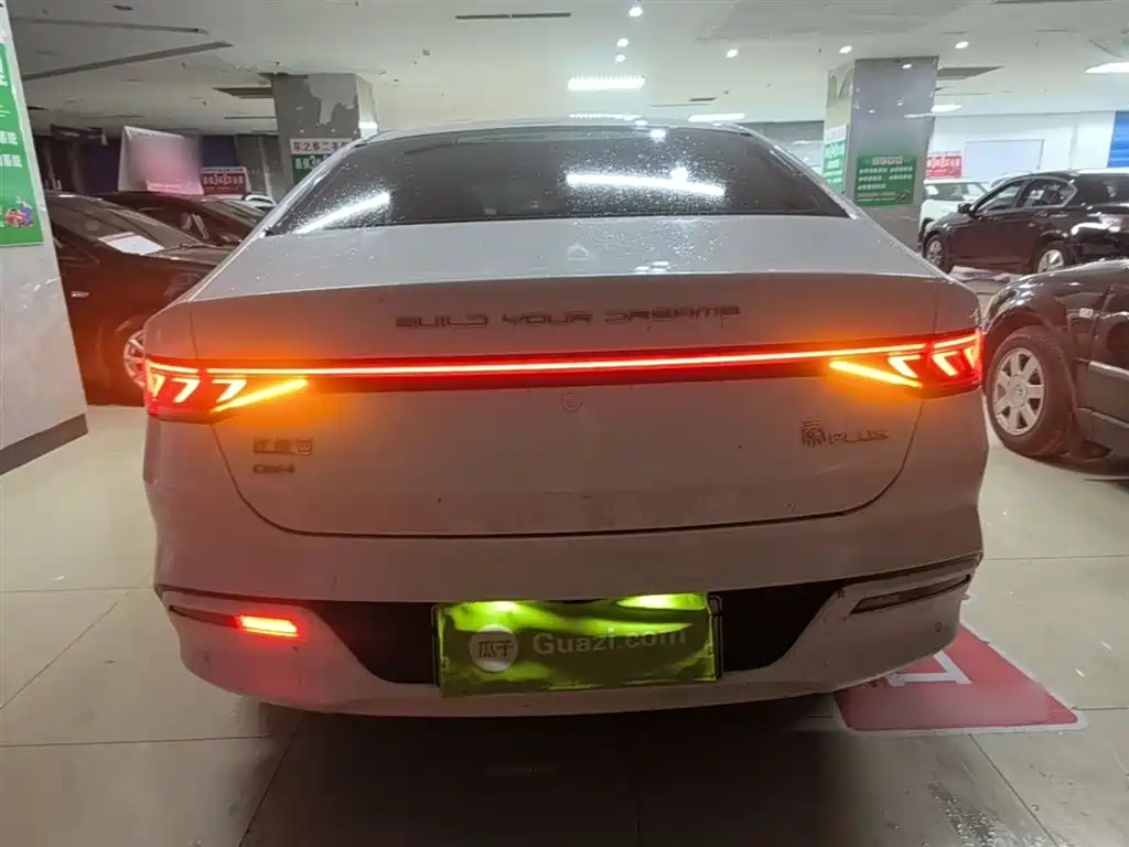 BYD Qin PLUS 2023 — фото 6