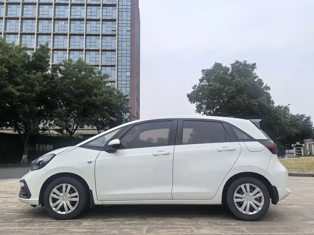 Honda Fit 2021 — фото 4
