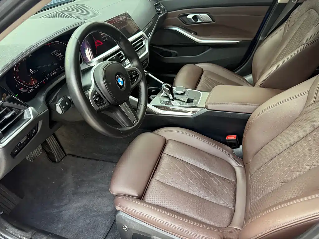 BMW 3 Series 2022 — фото 12