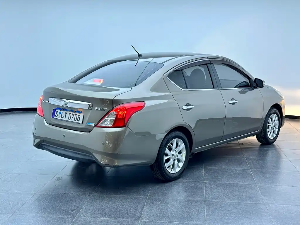 Nissan Sunny 2015 — фото 16