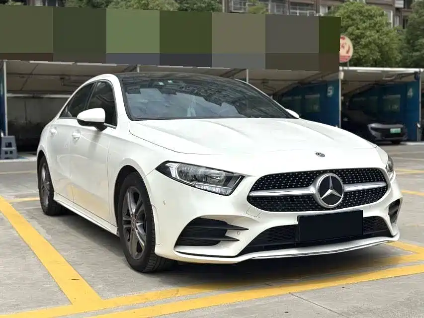 Mercedes-Benz A-Class 2020 — фото 3