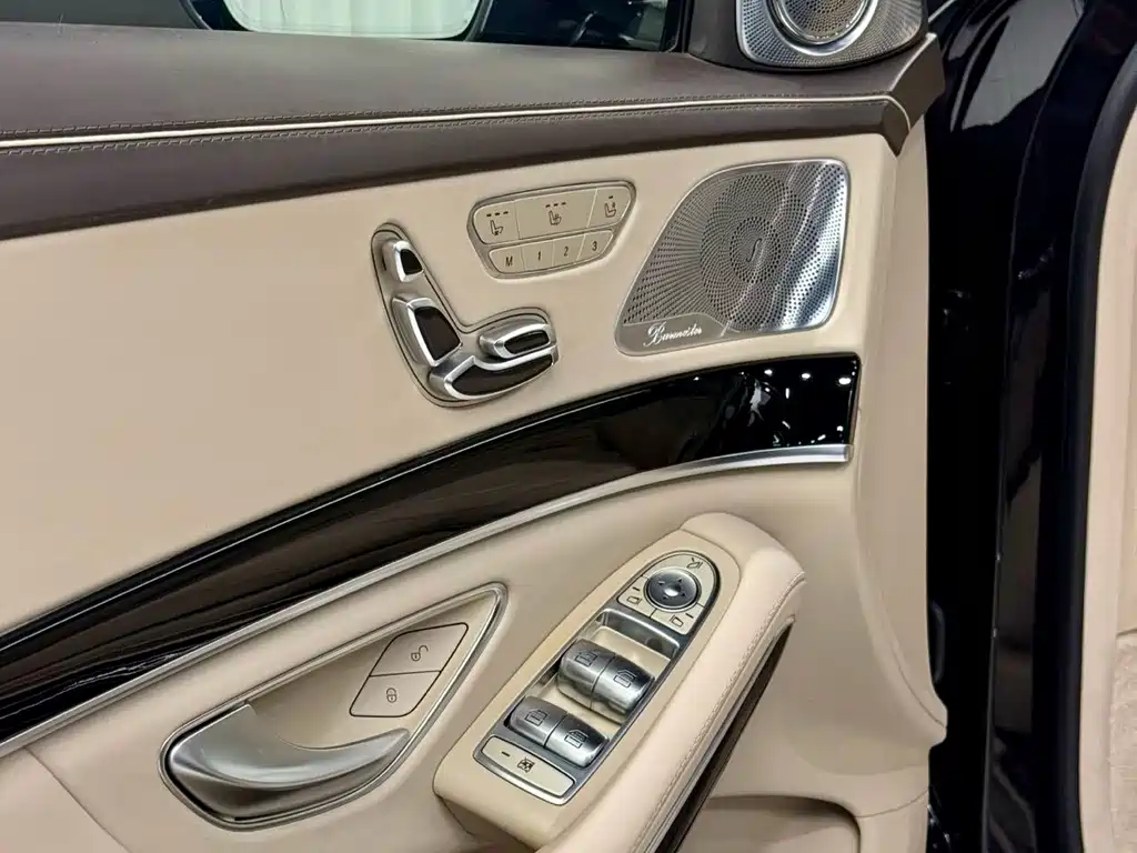 Mercedes-Benz Maybach S-Class 2018 — фото 9