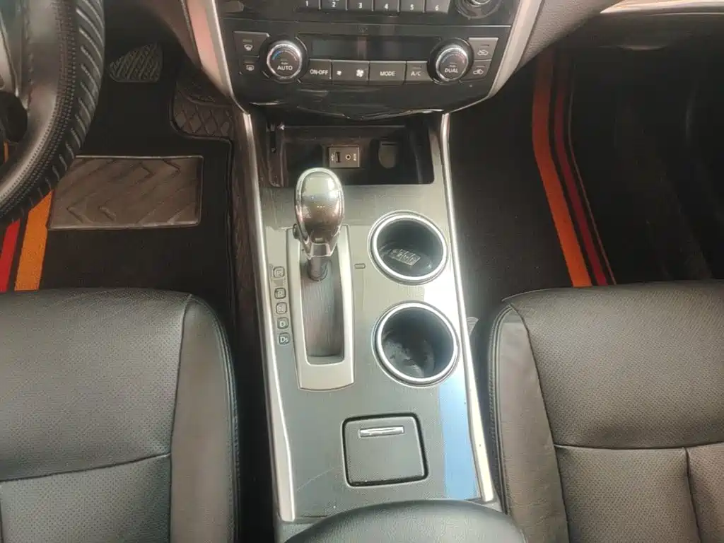 Nissan Teana 2015 — фото 14