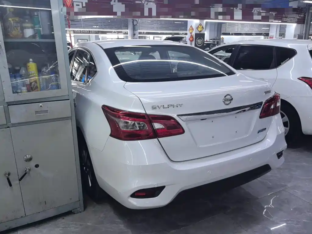 Nissan Sylphy 2017 — фото 13