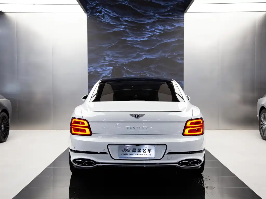 Bentley Flying Spur 2021 — фото 14