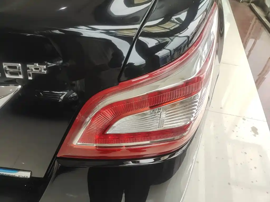 Nissan Teana 2015 — фото 8