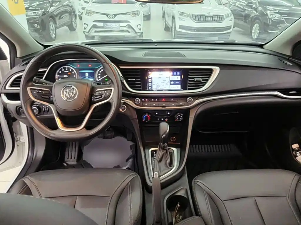 Buick Excelle 2021 — фото 10
