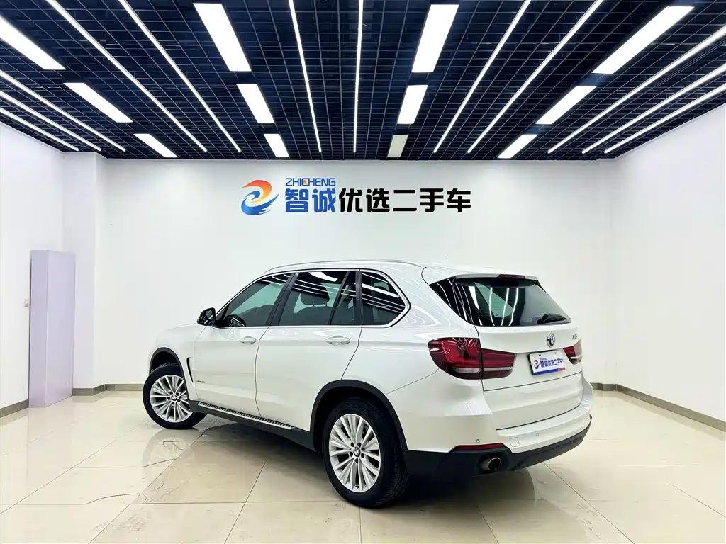 BMW X5 2015 — фото 24