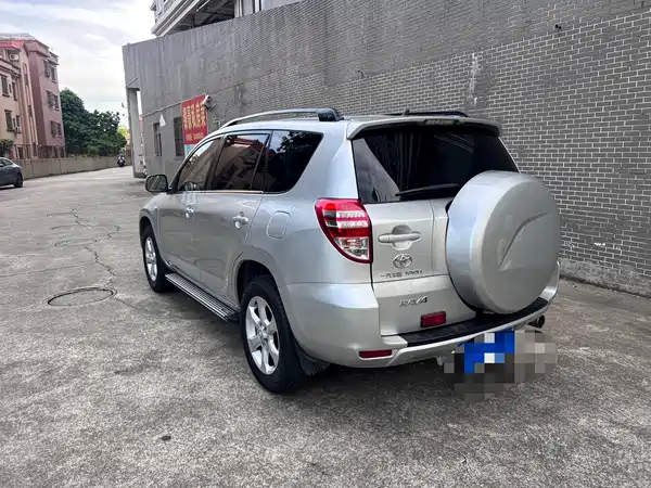 Toyota RAV4 2012