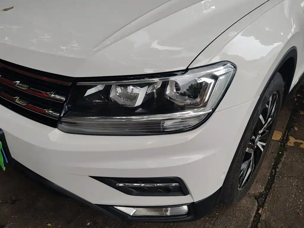 Volkswagen Tiguan L 2020 — фото 24