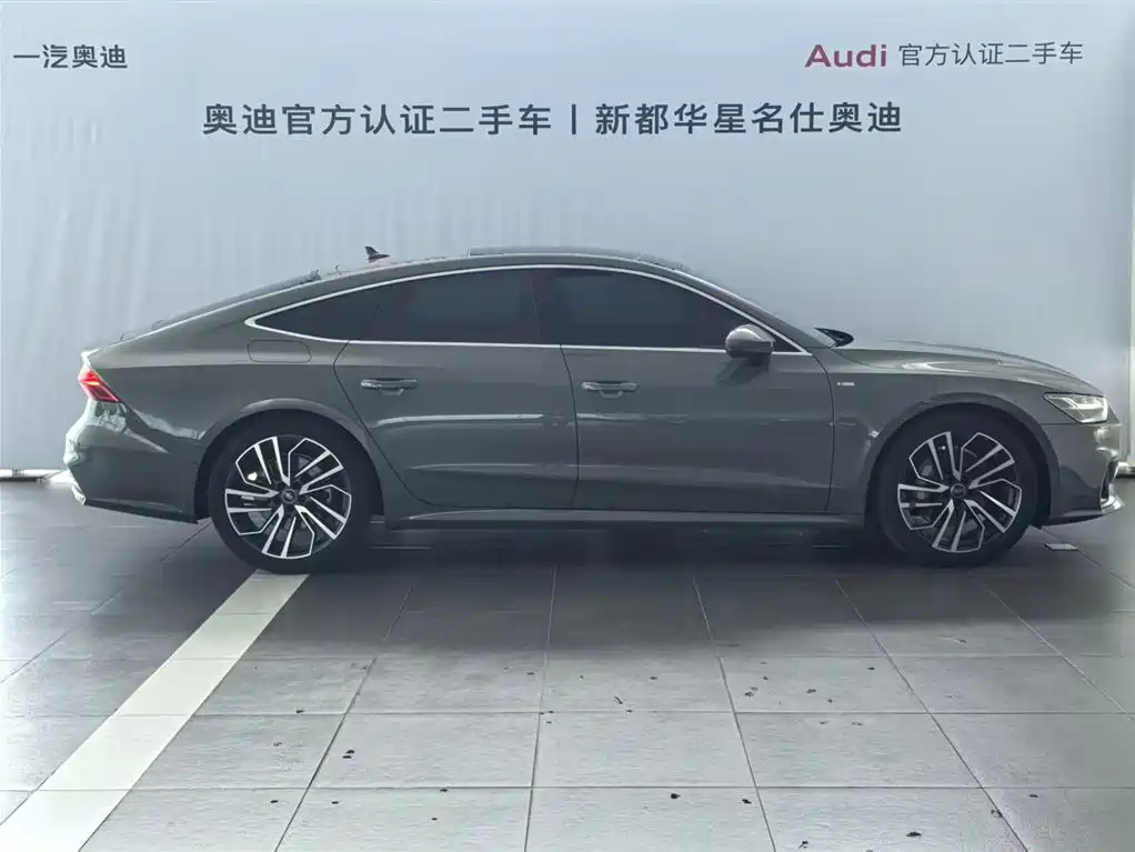 Audi A7 2024 — фото 2