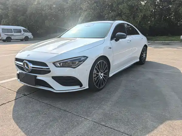 Mercedes-Benz CLA AMG 2023