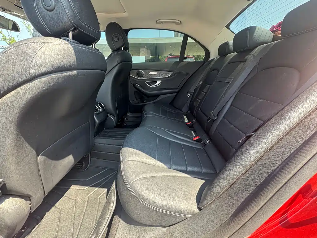Mercedes-Benz C-Class 2018