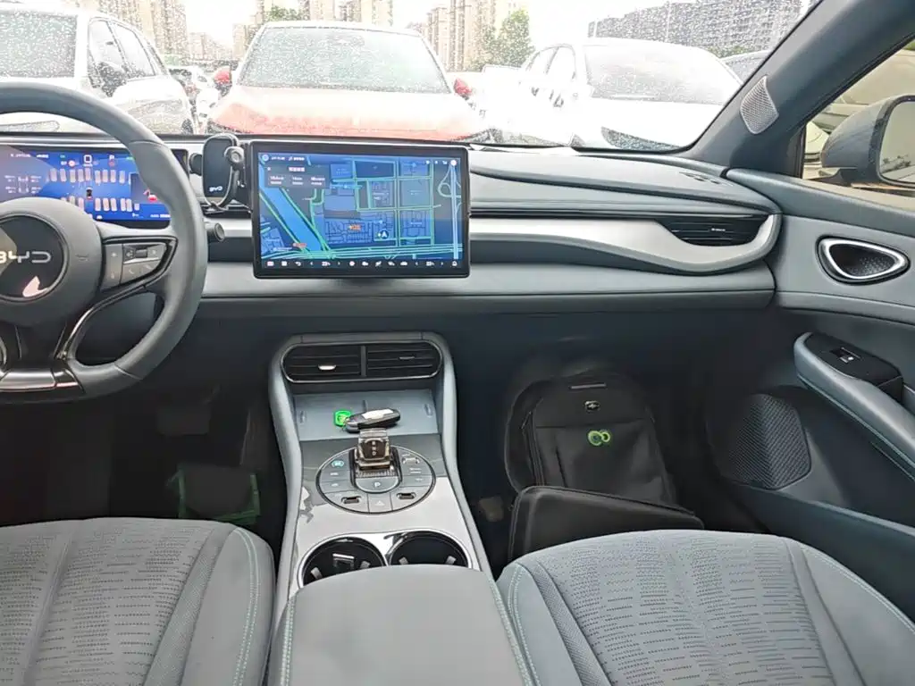 BYD Seal 06GT 2025 — фото 13