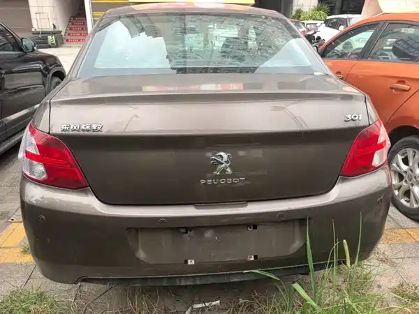 Peugeot 301 2017