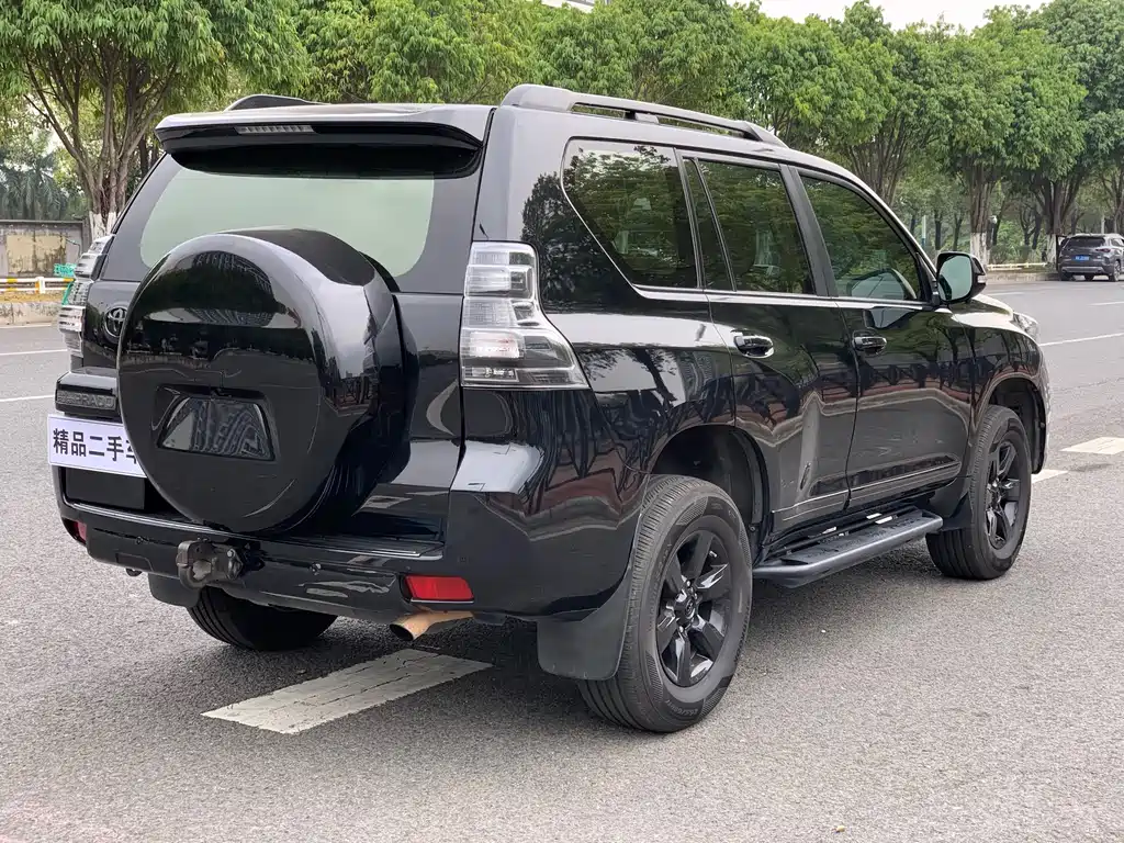 Toyota Prado 2016 — фото 4