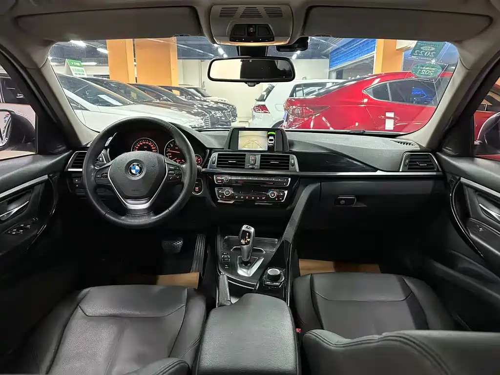 BMW 3 Series 2016 — фото 4