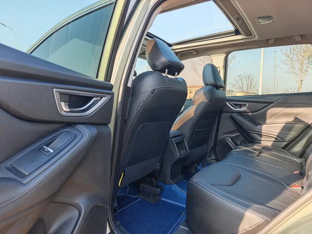 Subaru Forester 2019 — фото 7